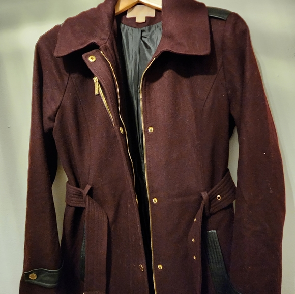 Winter Jacket - Picture 3 of 5